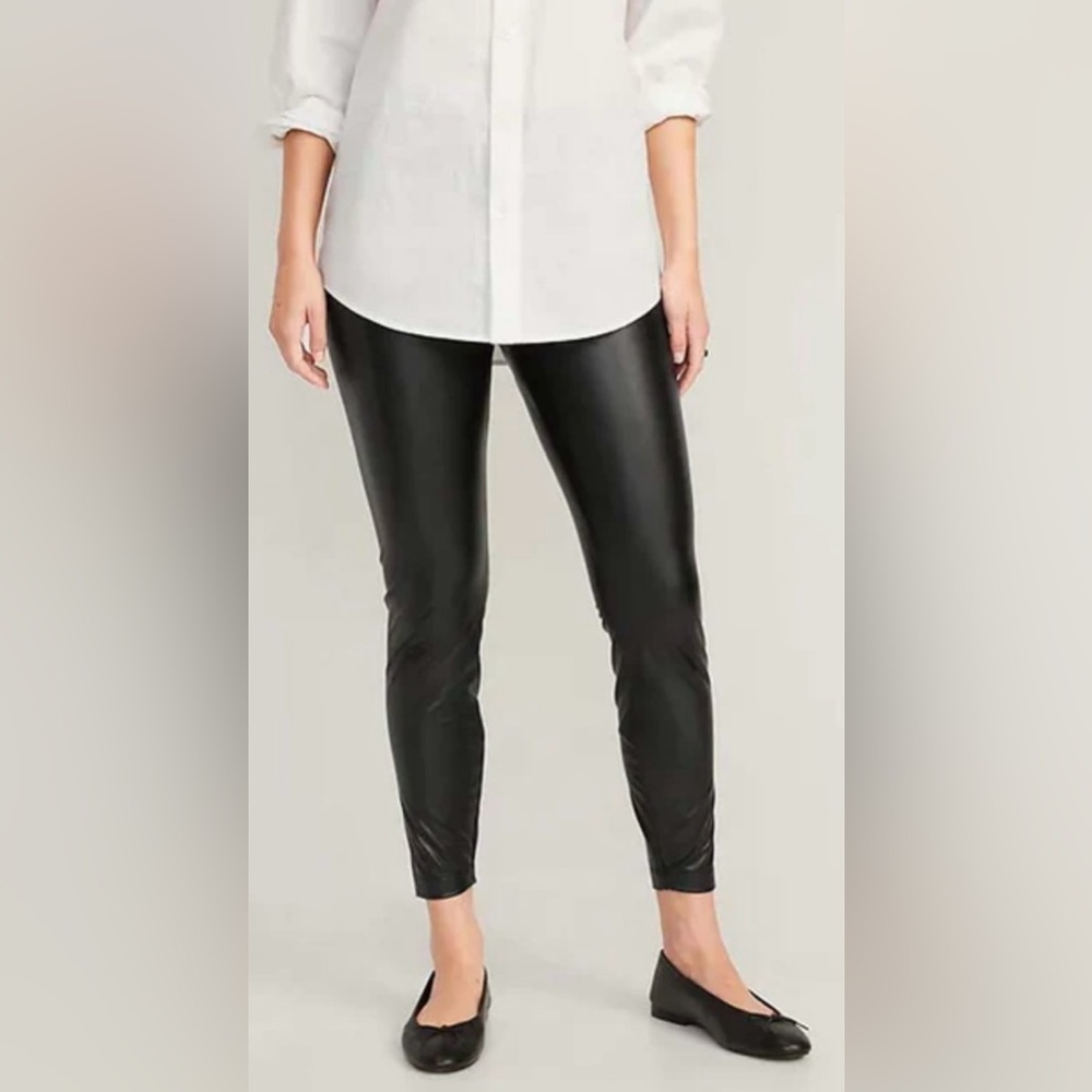 A Brand Women’s Black Faux Leather Leggings SIZE 22-24 BNWOT